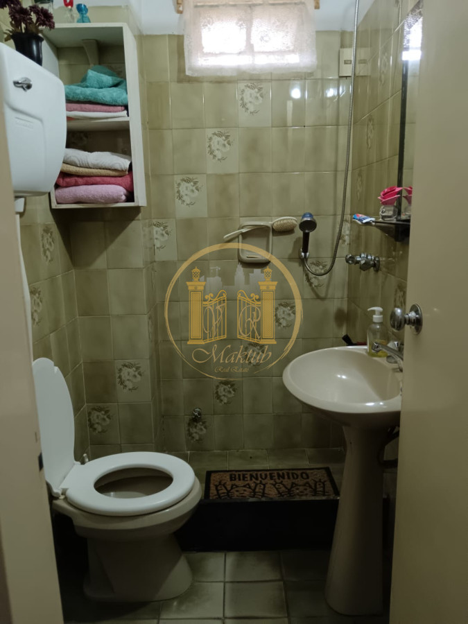 Casa ID.774 - Venta Casa, 5 Dormitorios, Centro.