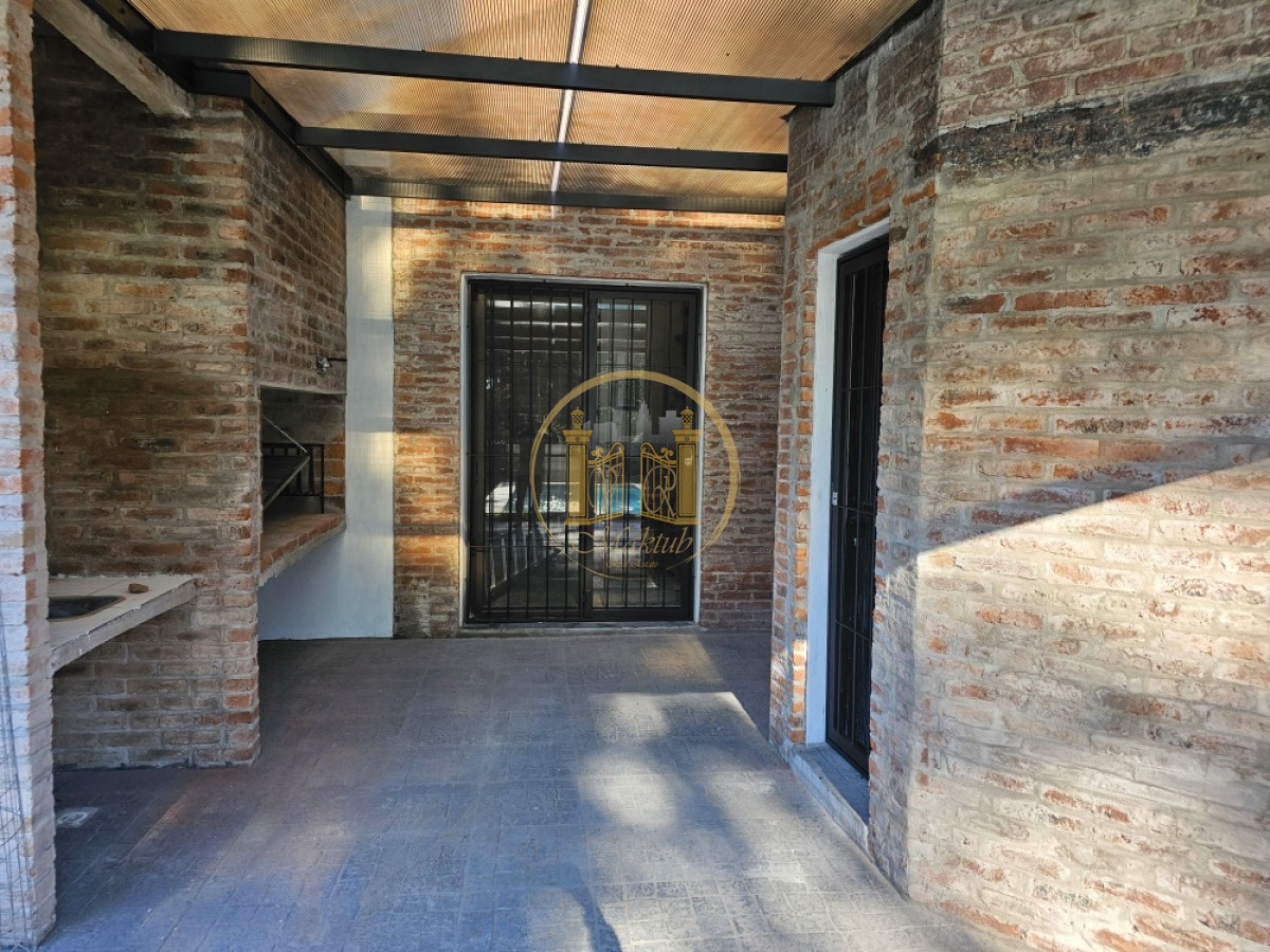 Casa ID.670 - Casa en Punta del Este, Pinares