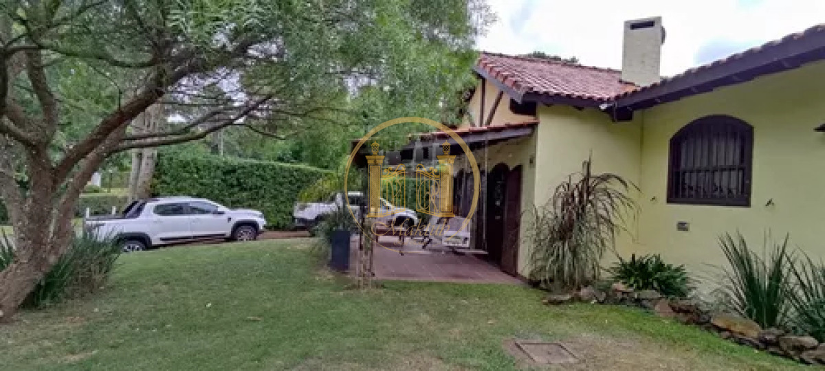 Casa ID.962 - VENDO CASA, 3 DORMITORIOS, 2 BAÑOS, GARAGE, PATIO, PARRILLERO, PINARES ,MALDONADO, MALDONADO 