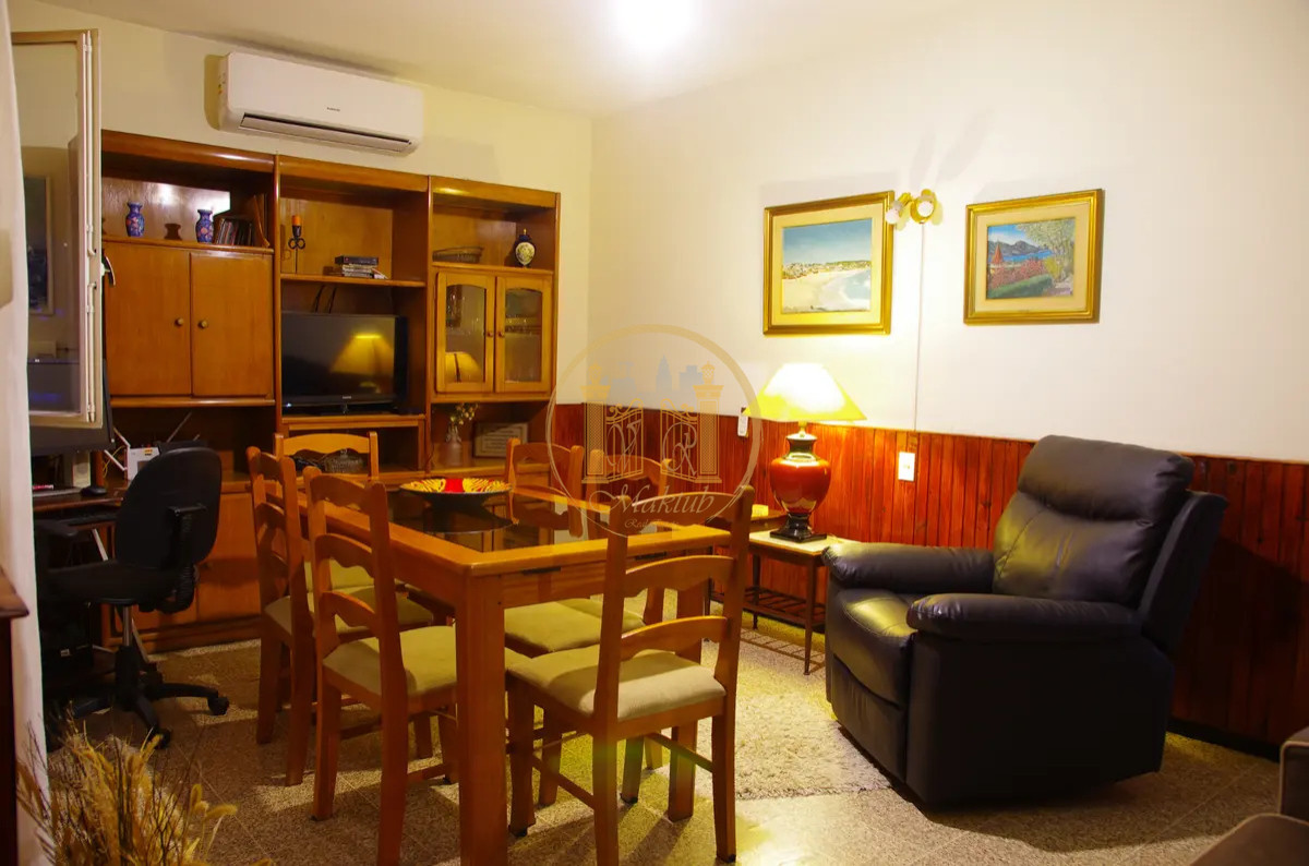 Casa ID.975 - VENDO CASA, 3 DORMITORIOS, GARAGE, PATIO, APARTAMENTO Y TALLER AL FONDO, PRADO, MONTEVIDEO