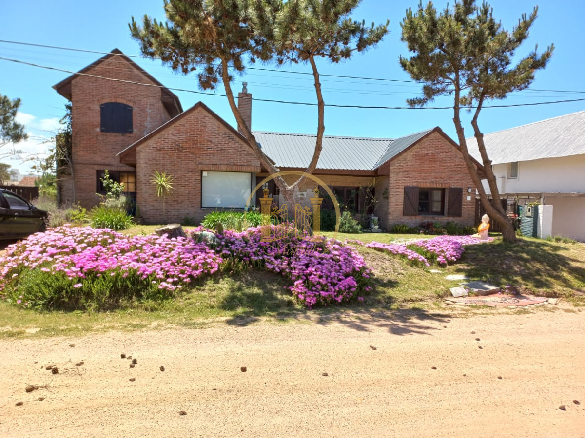 Casa ID.771 - Casa en La Barra, La Barra