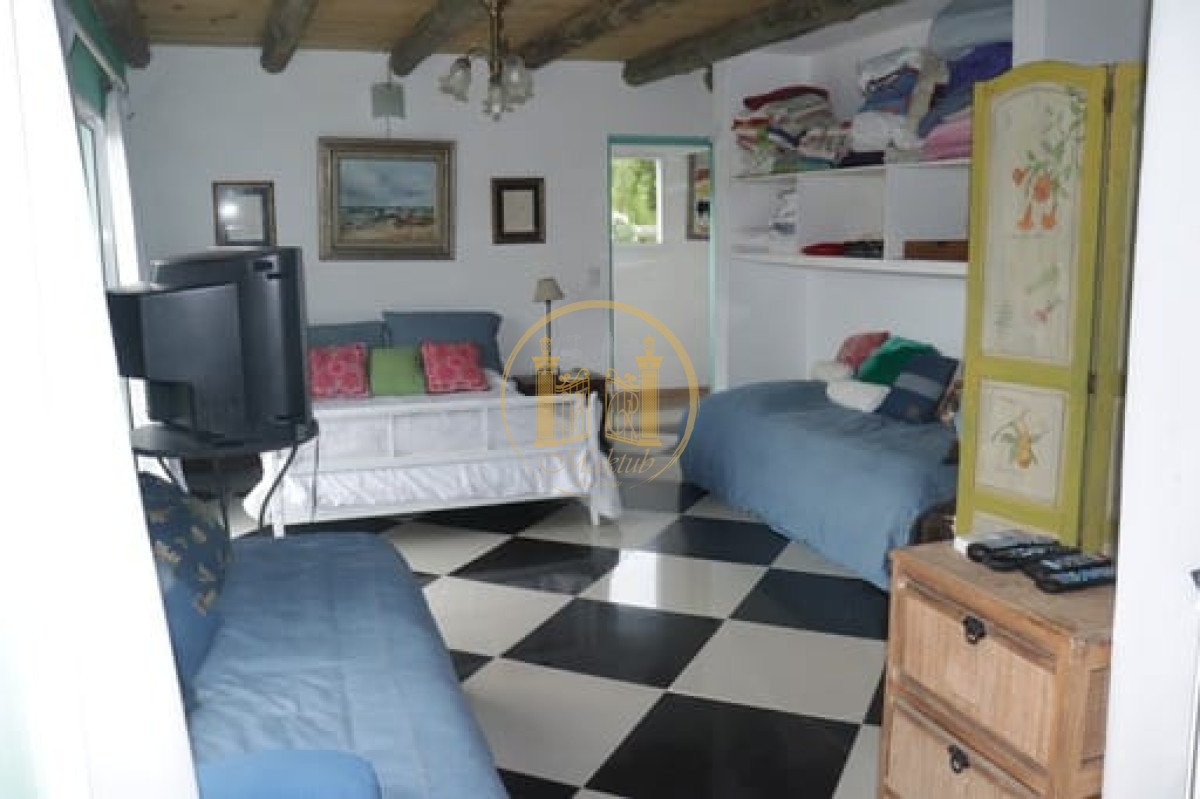 Casa ID.631 - Casa en Manantiales, Balneario Buenos Aires
