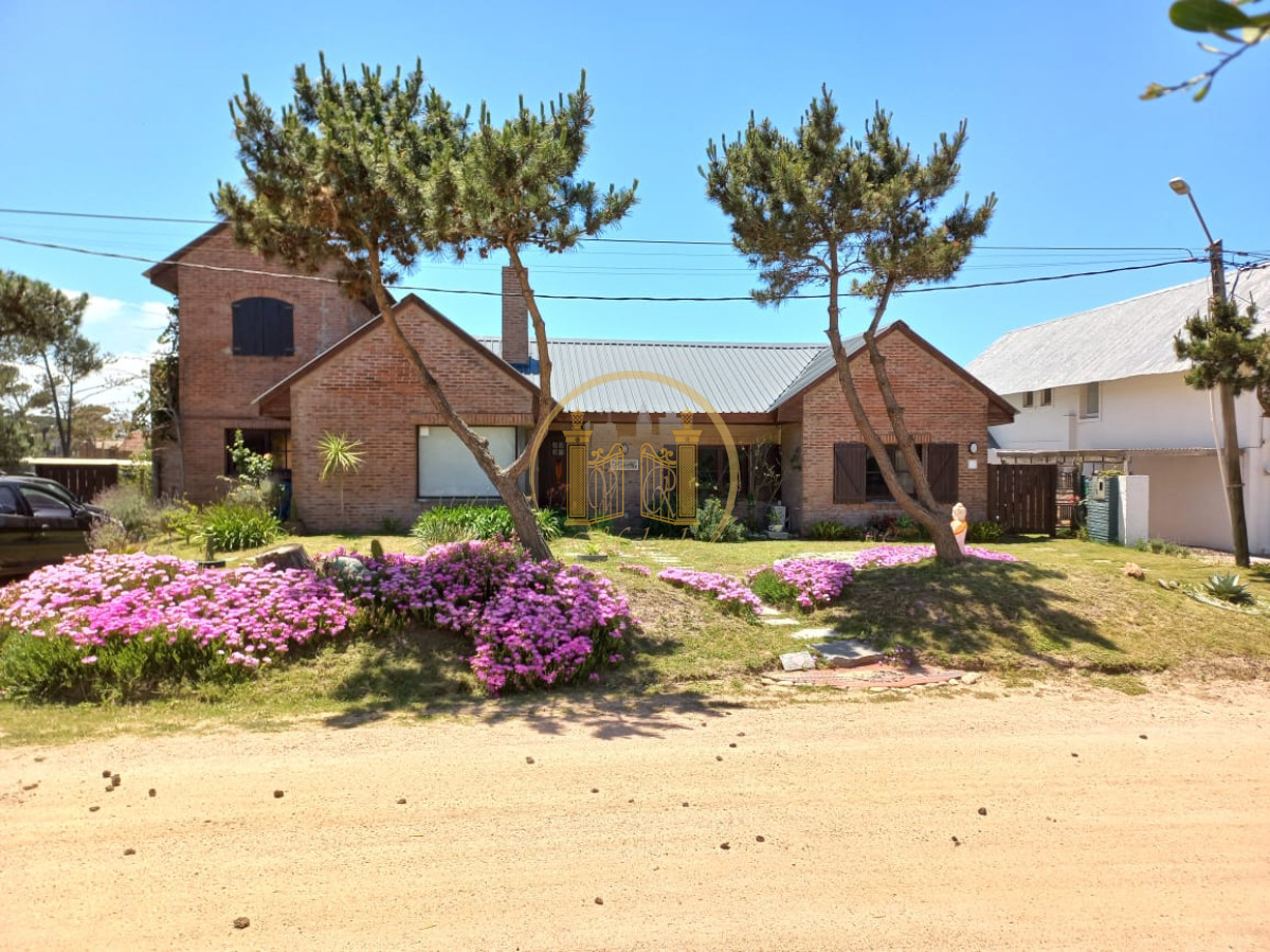 Casa ID.771 - Casa en La Barra, La Barra