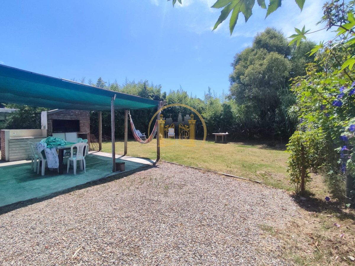 Casa ID.506 - Venta Casa, 3 dormitorios, 2 baños, patio, cochera para 2 autos, Barra, Maldonado