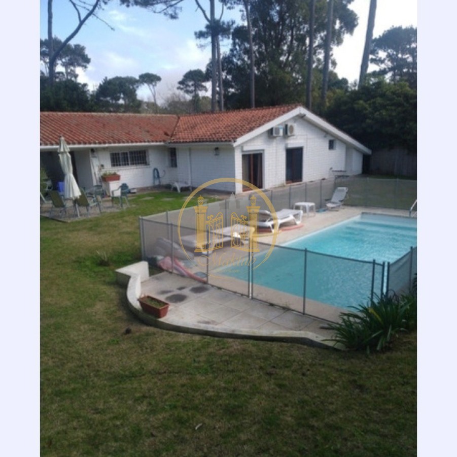 Casa ID.102 - Alquilo casa, 5 dormitorios, 3 baños, San Rafael, Punta del este, Maldonado.