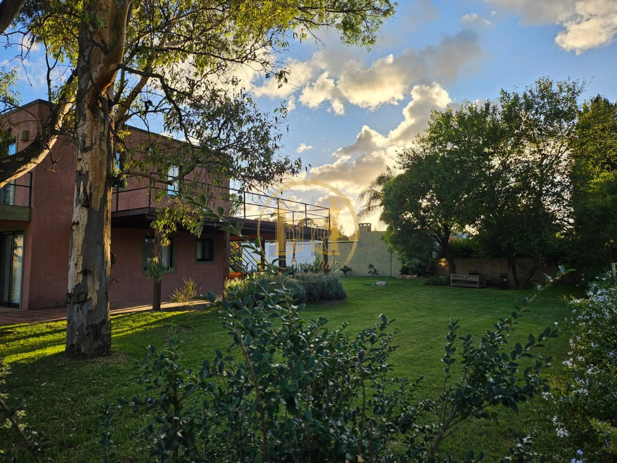 Casa ID.667 - Casa en La Barra, La Barra