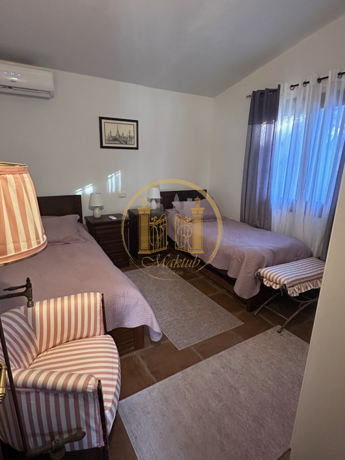 Casa ID.1120 - VENDO 3 CASAS, 10 DORMITORIOS, 7 BANOS, AMUEBLADA, BARBACOA, TERRAZAS, PISCINA, ESTACIONAMIENTO, BARRIO GOLF, PUNTA DEL ESTE, MALDONADOPATIO.