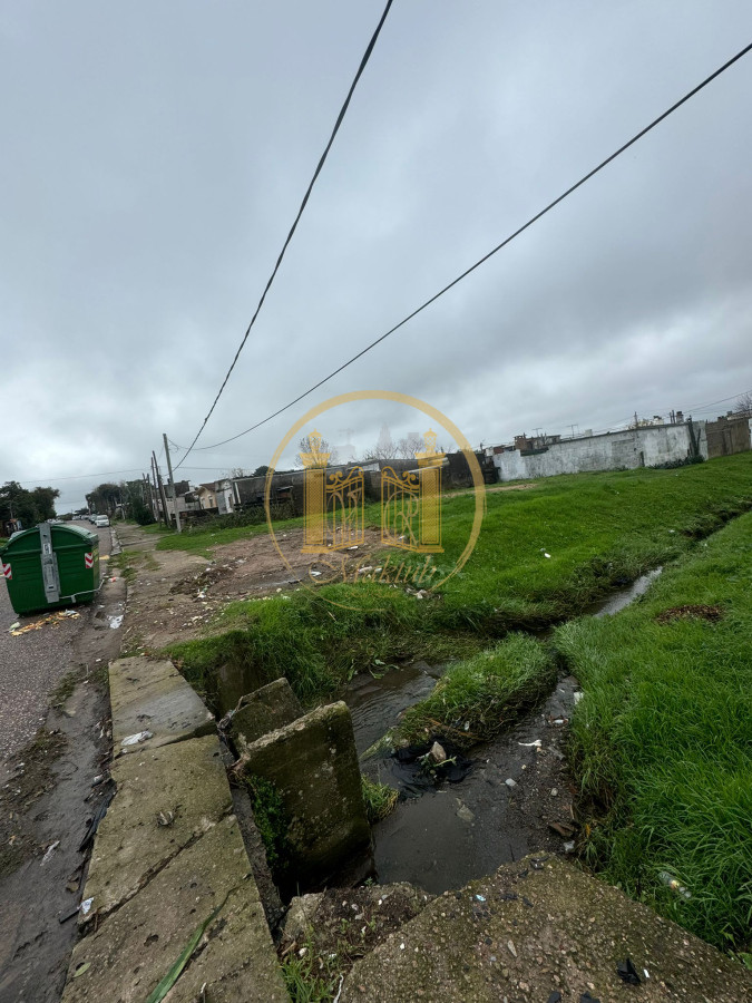 Terreno ID.1052 - VENDO TERRENO, 303m2, 12m x 25m, MALDONADO NUEVO, MALDONADO