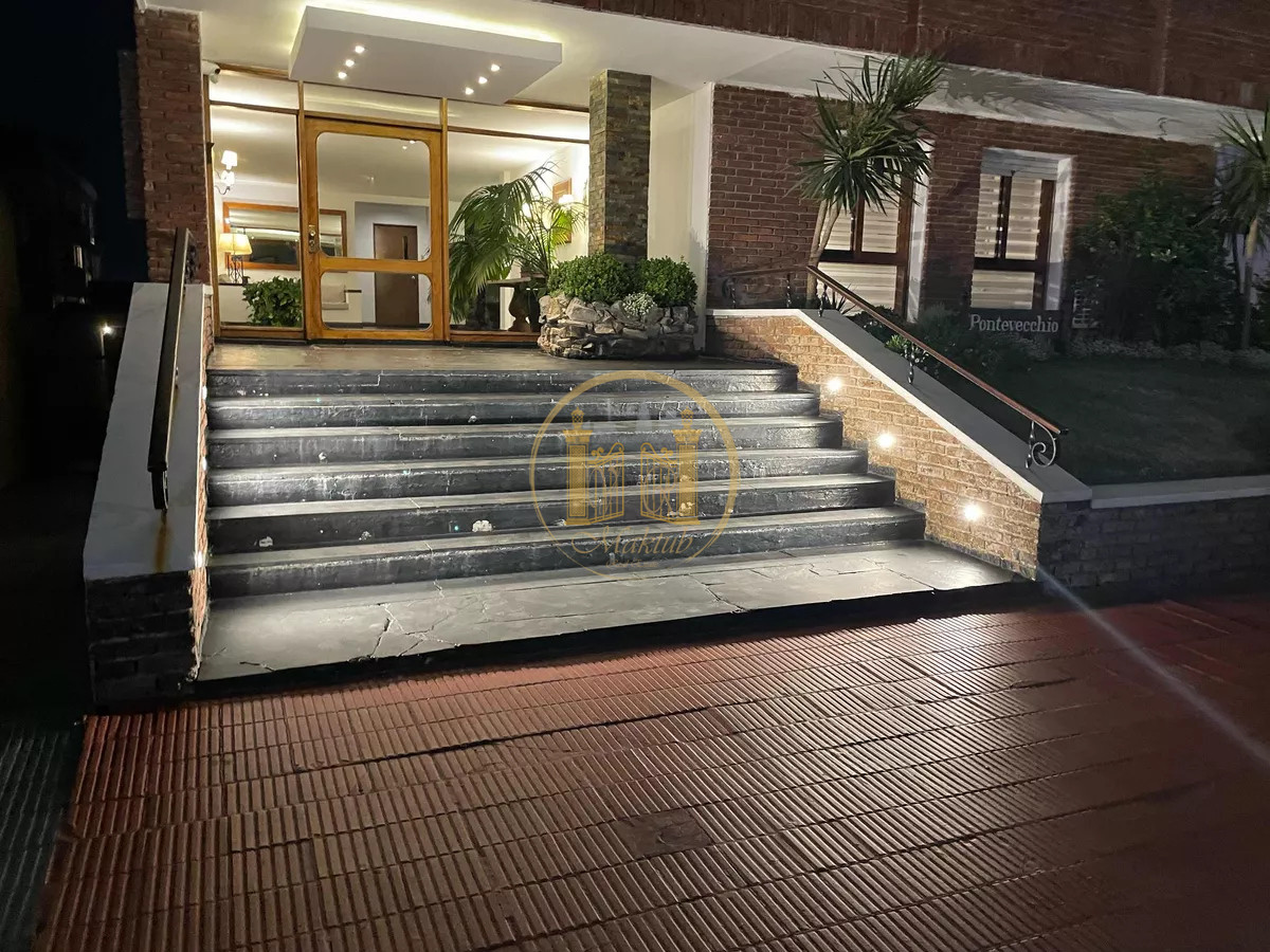 Apartamento ID.930 - VENDO APARTAMENTO, 2 DORMITORIOS, PENINSULA, PUNTA DEL ESTE, MALDONADO 