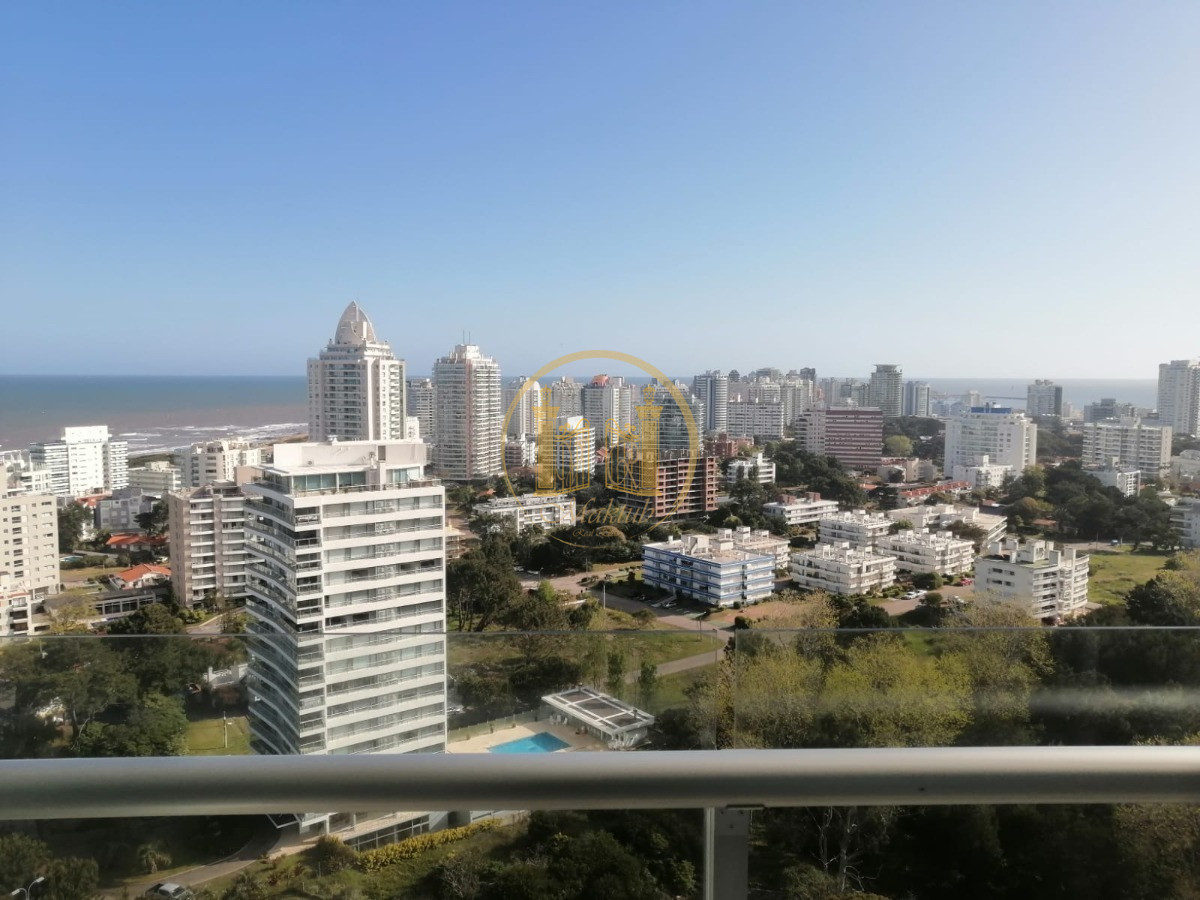 Apartamento ID.1161 - VENDO APARTAMENTO, 4 DORMITORIOS, 5 BANOS, BALCON, COCHERA, FULL AMENITIES, BRAVA, PUNTA DEL ESTE, MALDONADO