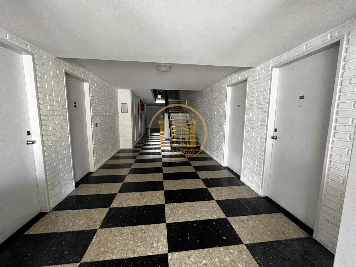 Apartamento ID.1091 - VENDO APARTAMENTO, 1 DORMITORIO, GARAJE, CANTEGRIL. PUNTA DEL ESTE, MALDONADO