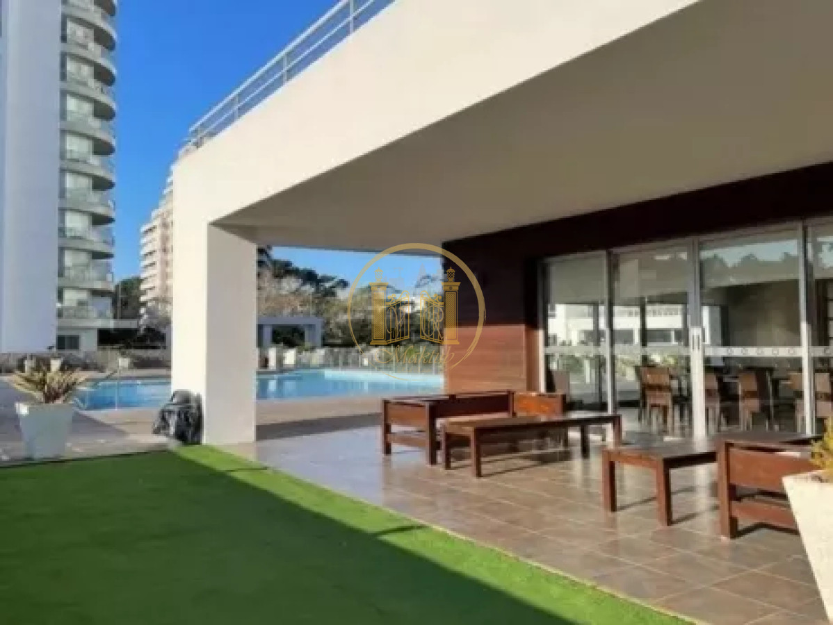 Apartamento ID.893 - VENDO APARTAMENTO, 2 DORMITORIO, 2 BANOS, LAVADERO, BALCON, AMENITIES, PUNTA DEL ESTE, MALDONADO.