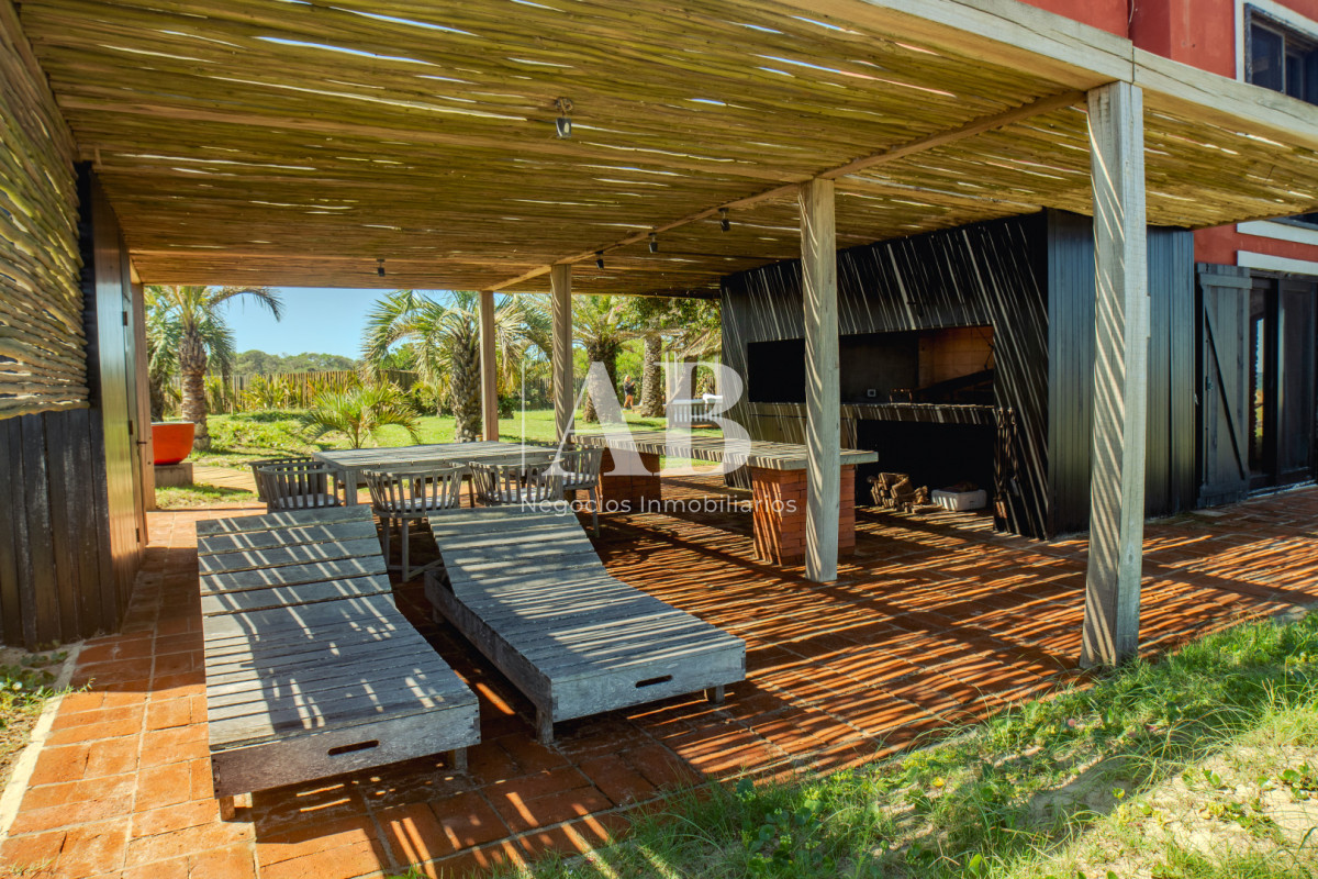 Casa ID.293 - Gran Propiedad en Venta en La Serena - La Paloma