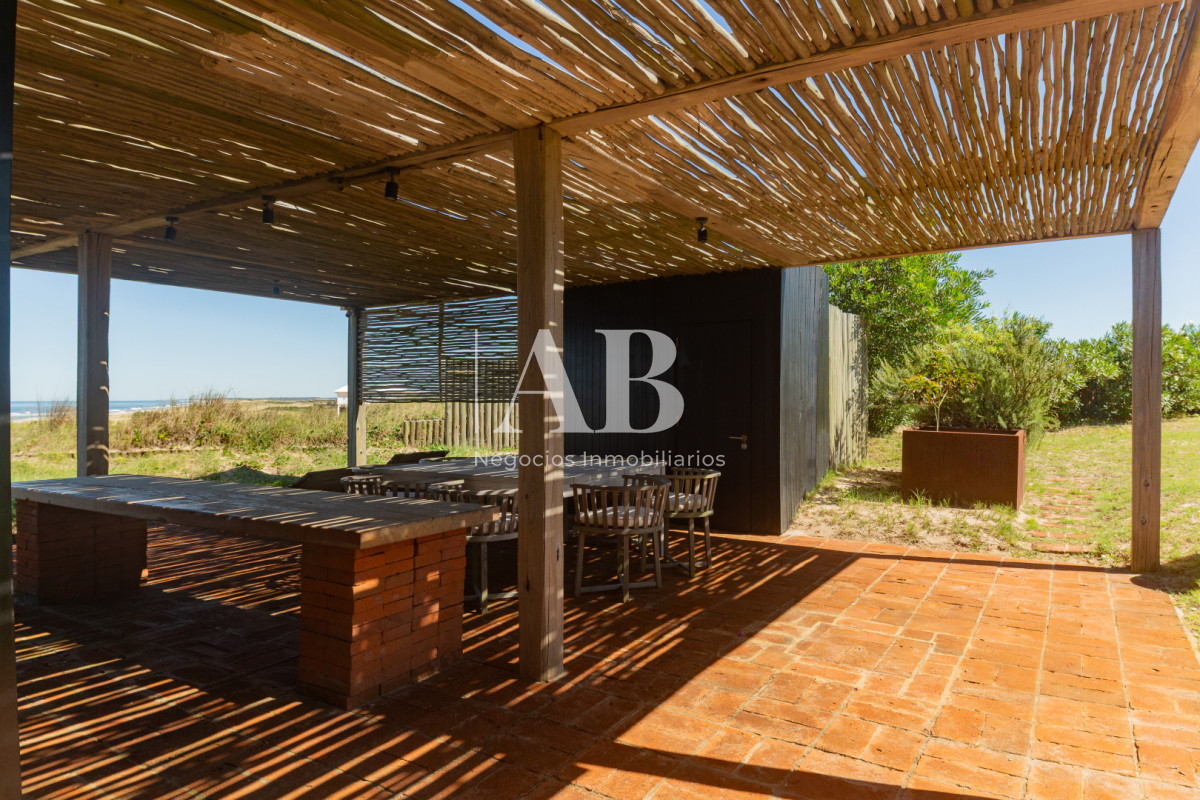 Casa ID.293 - Gran Propiedad en Venta en La Serena - La Paloma