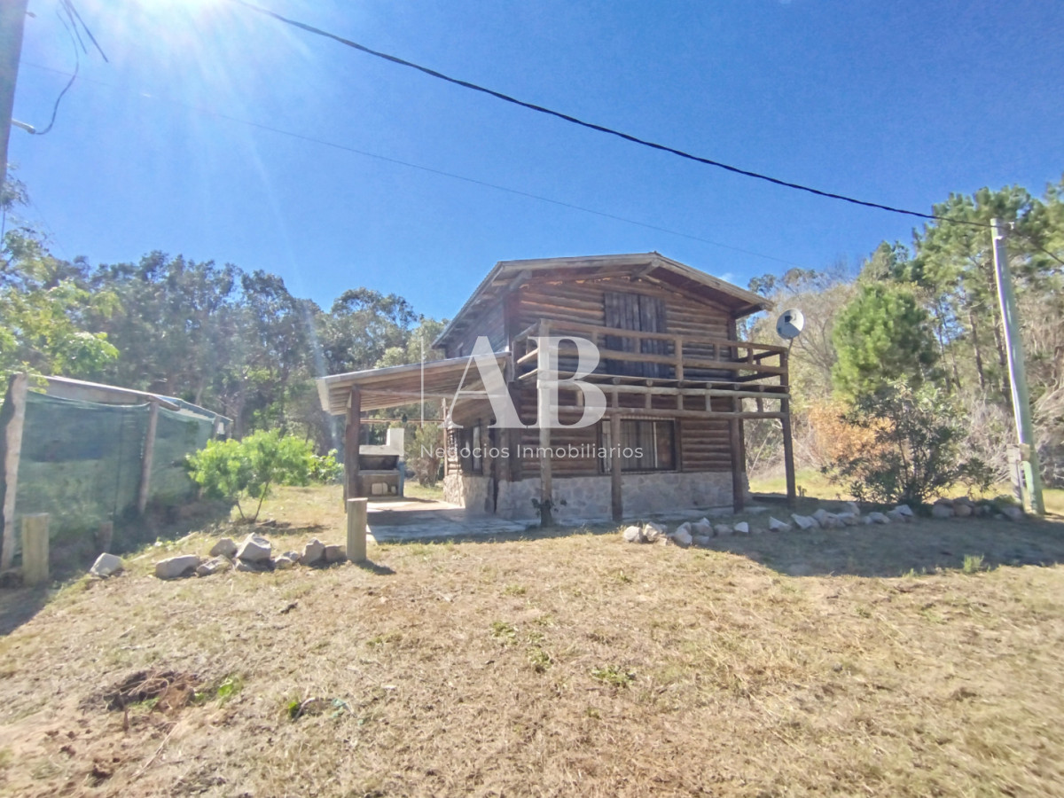 Casa ID.290 - Cabaña en La Esmeralda a pocas cuadras de la playa.