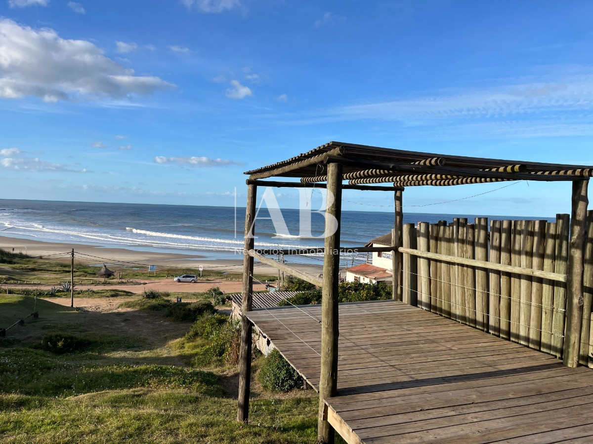 Casa ID.35 - Alquiler: Casas Frente A Playa Rivero - Punta del Diablo