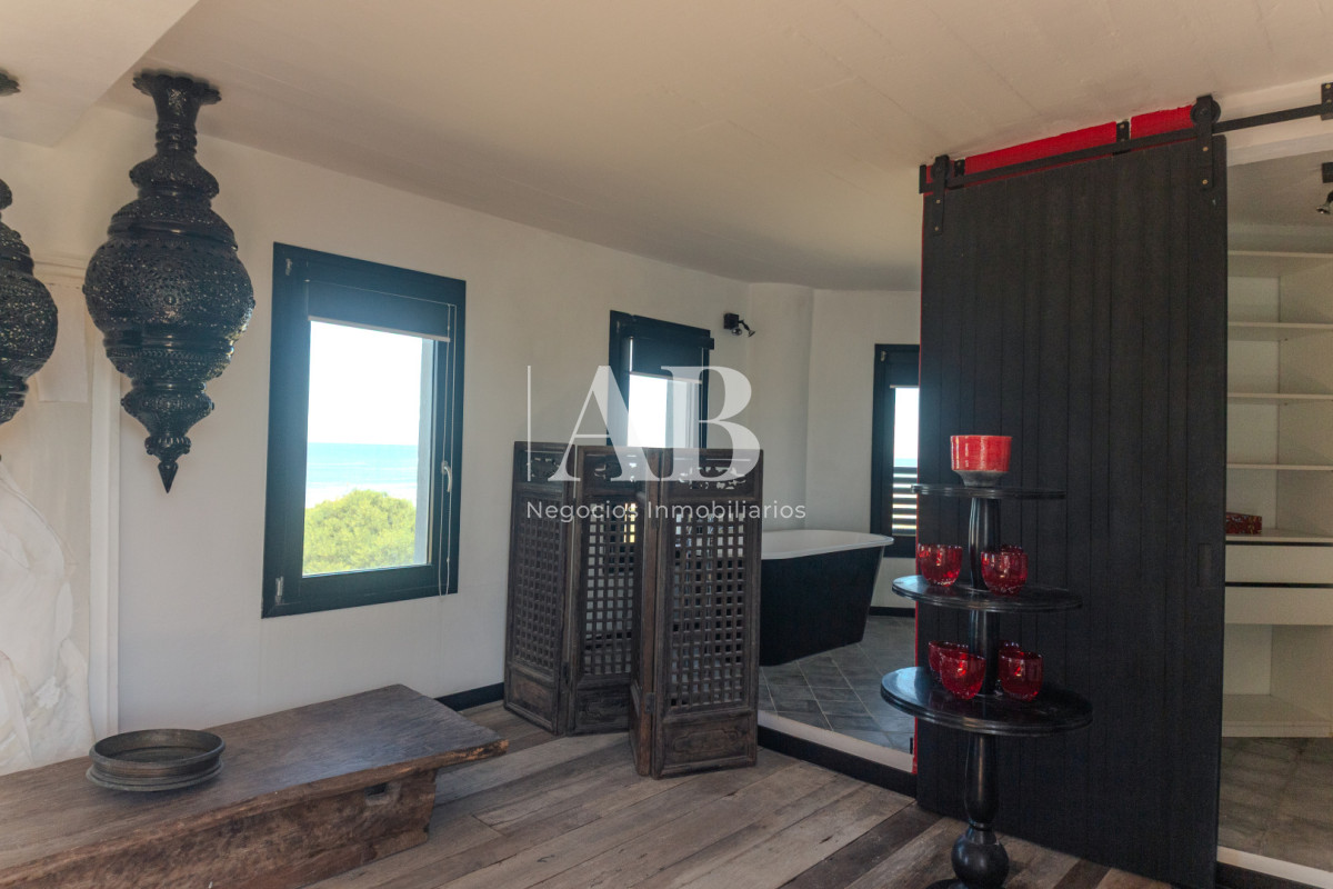 Casa ID.293 - Gran Propiedad en Venta en La Serena - La Paloma