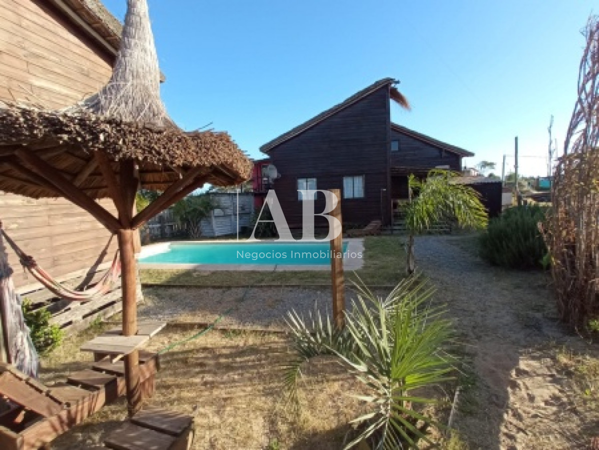 Casa ID.87 - Complejo de Cabañas en Barrio Rivero - Punta del Diablo