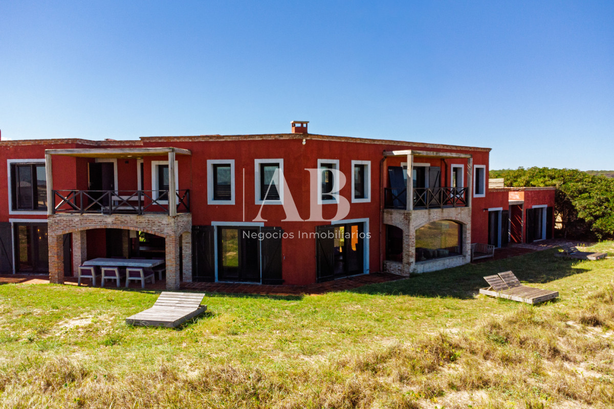 Casa ID.293 - Gran Propiedad en Venta en La Serena - La Paloma