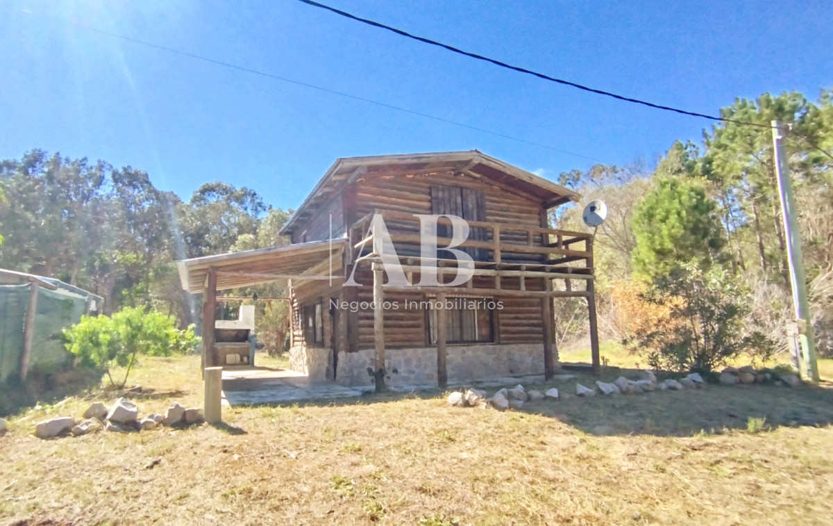 Casa ID.290 - Cabaña en La Esmeralda a pocas cuadras de la playa.