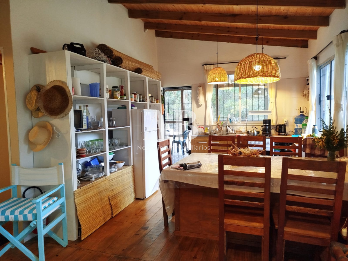 Casa ID.259 - Cabaña La Esmeralda a pocas cuadras de la playa.