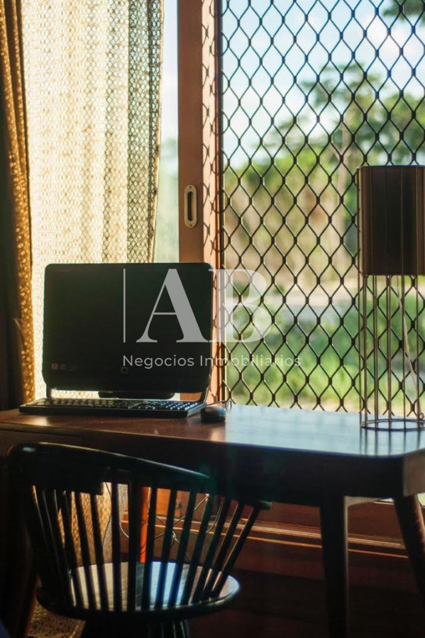 Casa ID.37 - Espectacular Casa En La Tranquilidad De La Viuda - Mza 304