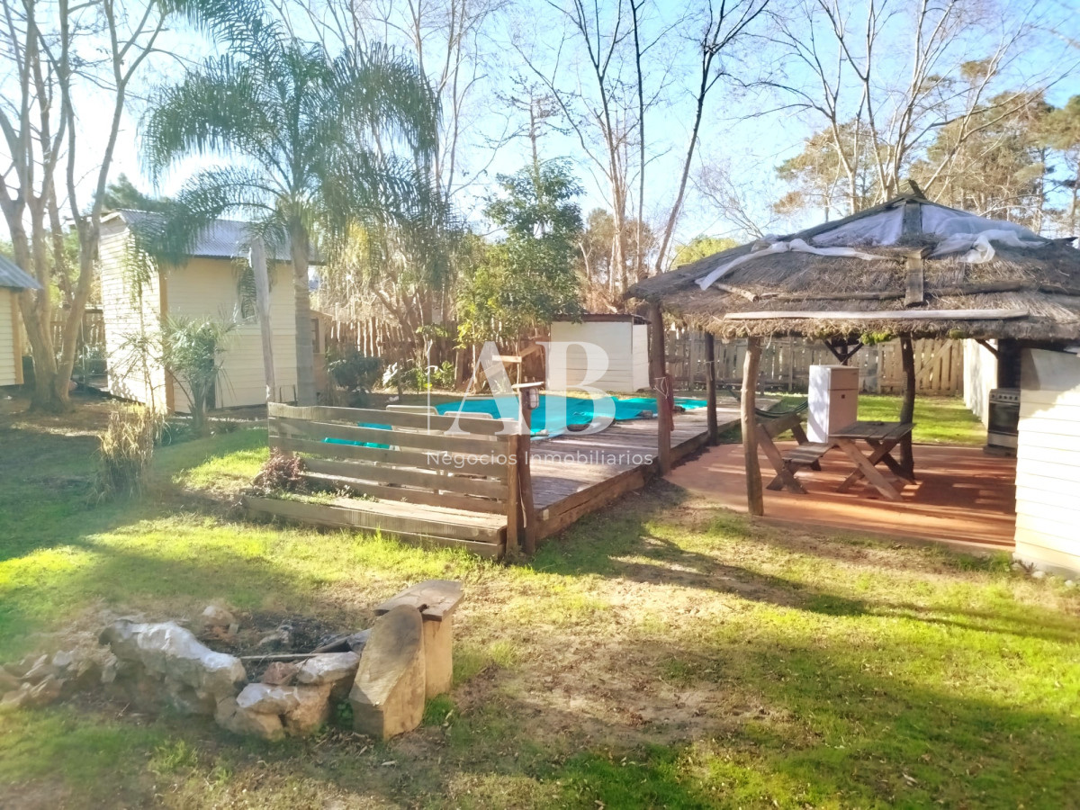 Casa ID.234 - Complejo 4 cabañas con Piscina - Av Central, Punta del Diablo