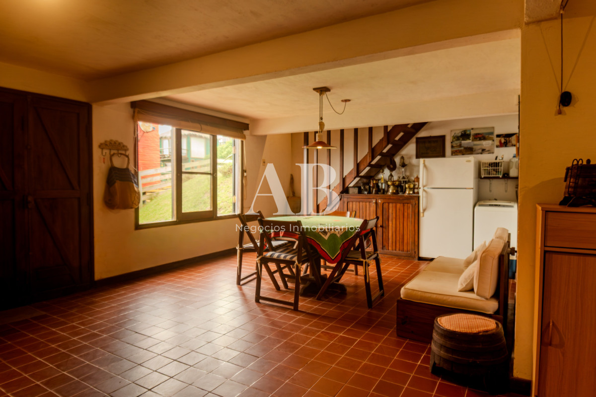 Casa ID.300 - Casa con Vista al mar en playa El Rivero, Punta del Diablo