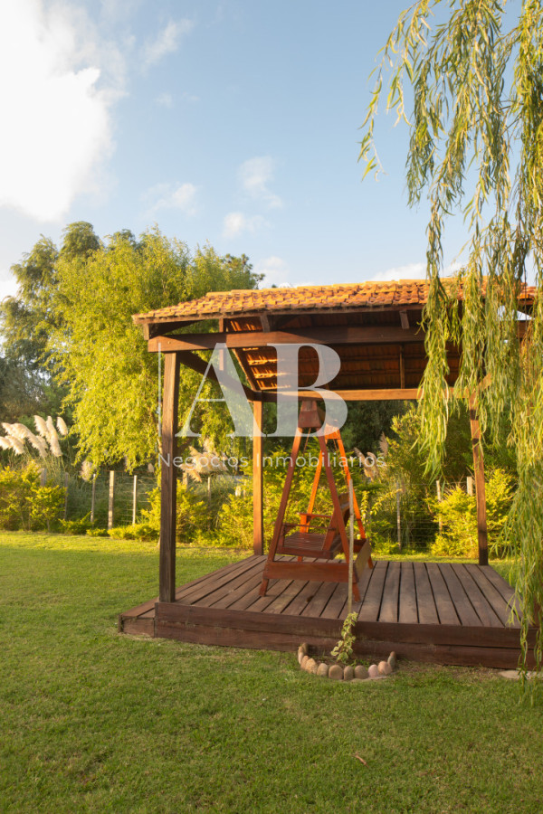 Casa ID.295 - Propiedad sobre Ruta 9, Punta del Diablo. 
