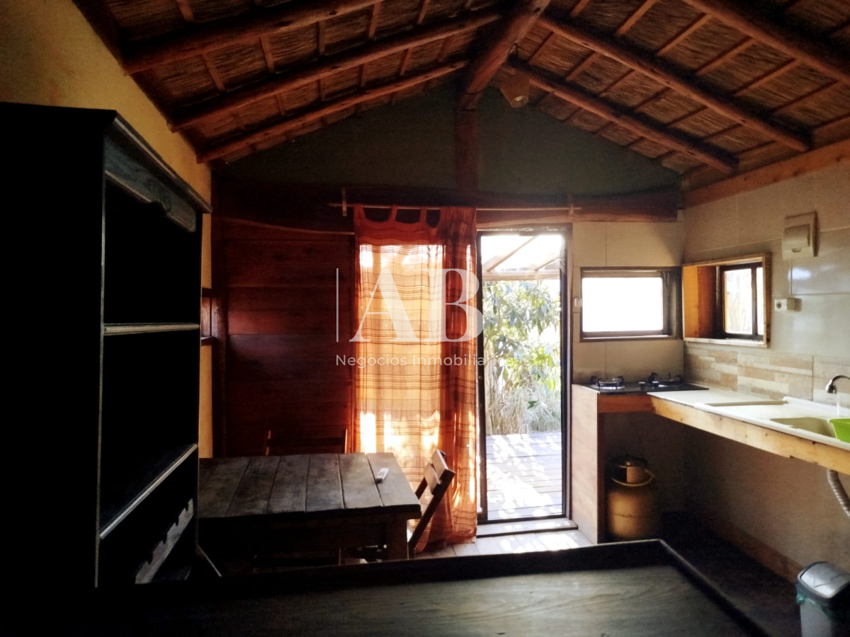 Casa ID.234 - Complejo 4 cabañas con Piscina - Av Central, Punta del Diablo