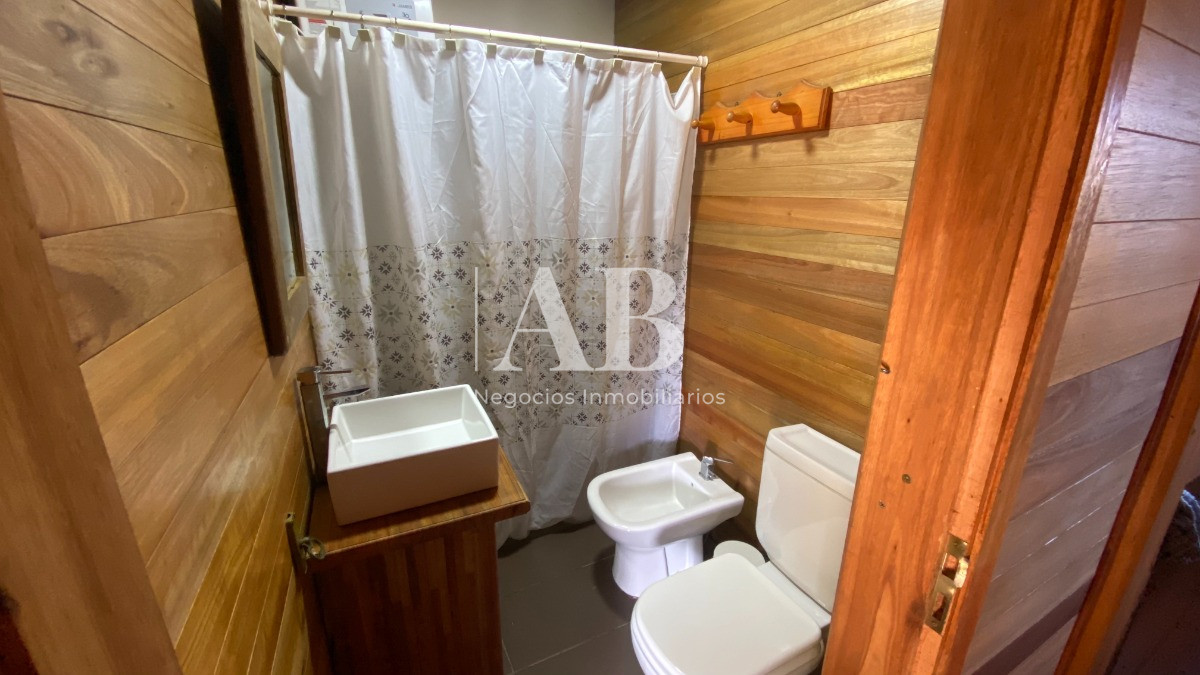 Casa ID.53 - Dos Casas Gemelas - En La Viuda - Mza 169