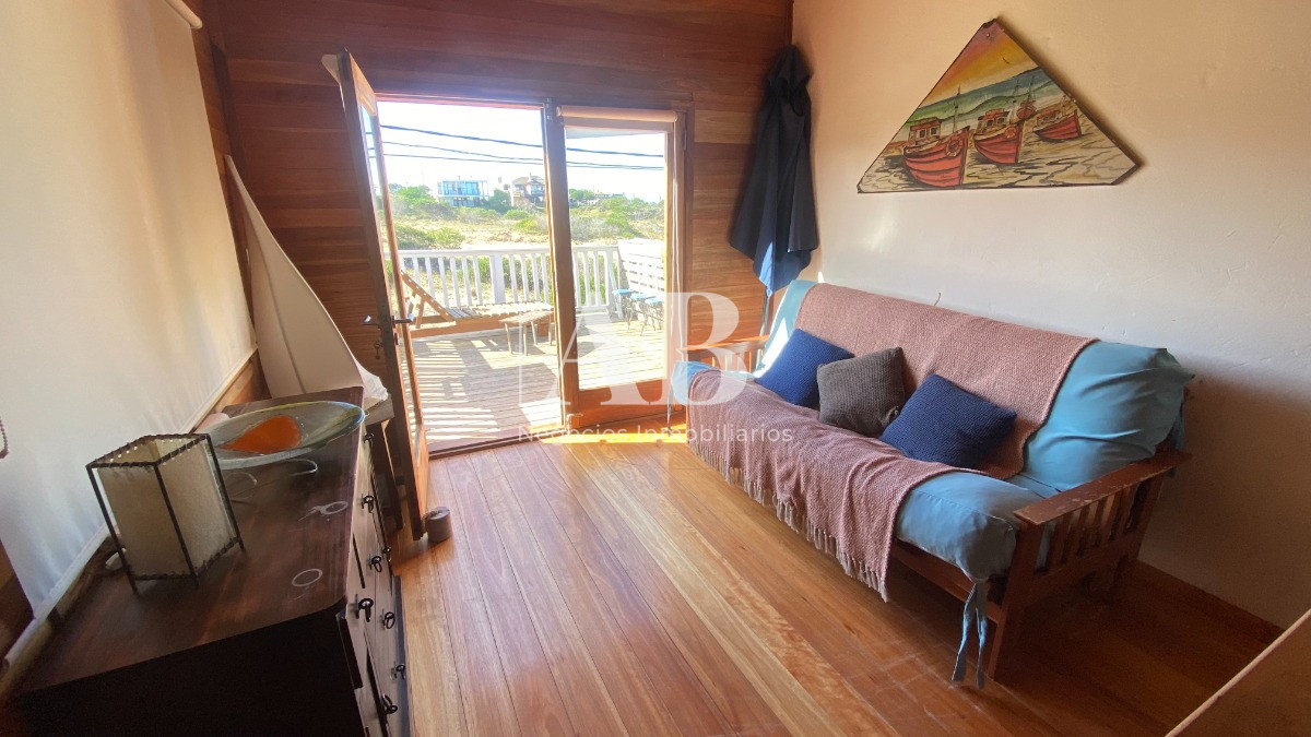 Casa ID.53 - Dos Casas Gemelas - En La Viuda - Mza 169