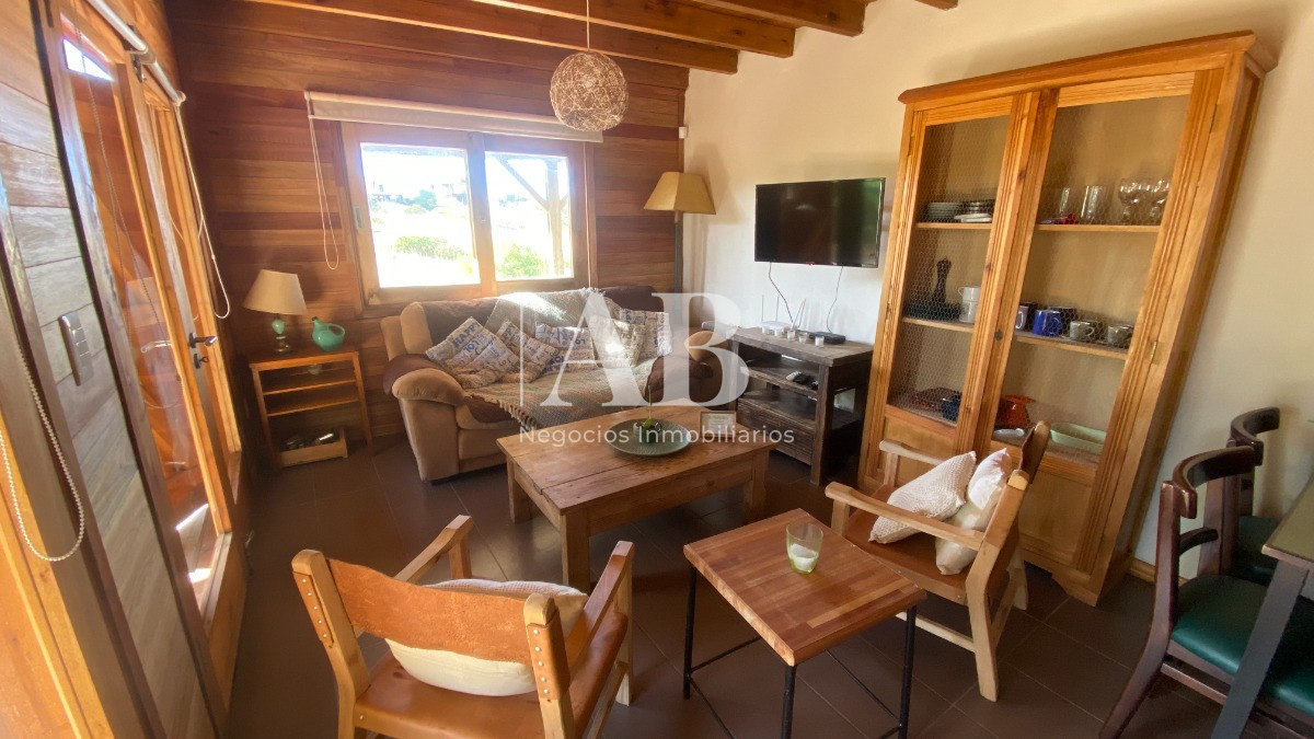 Casa ID.53 - Dos Casas Gemelas - En La Viuda - Mza 169