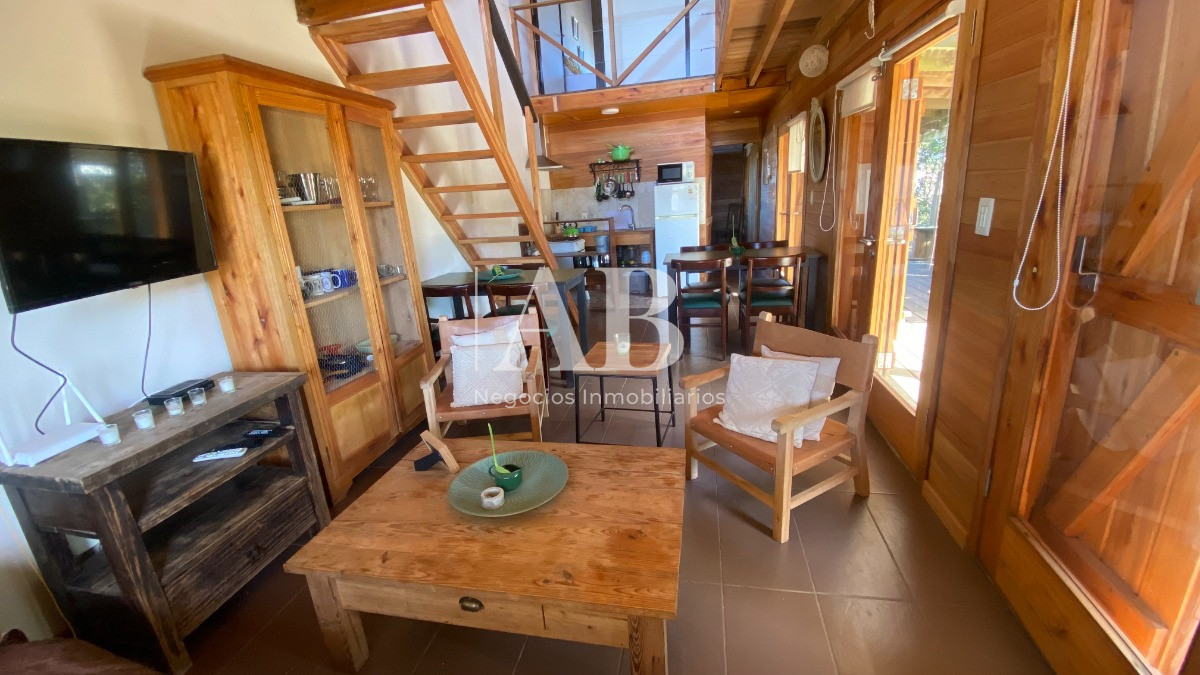 Casa ID.53 - Dos Casas Gemelas - En La Viuda - Mza 169