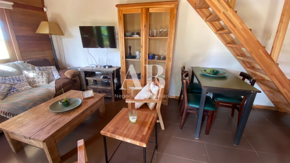 Casa ID.53 - Dos Casas Gemelas - En La Viuda - Mza 169