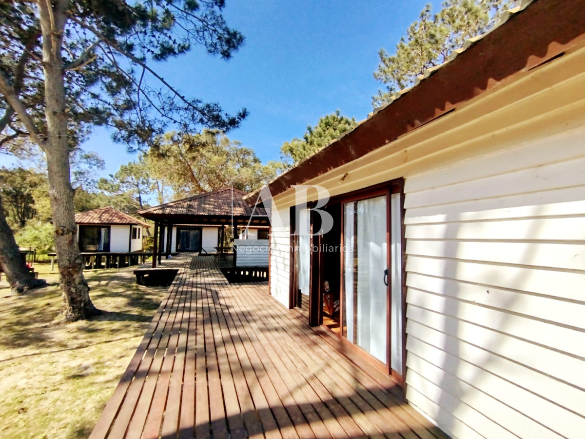 Casa ID.258 - Complejo de Cabañas en La Esmeralda 