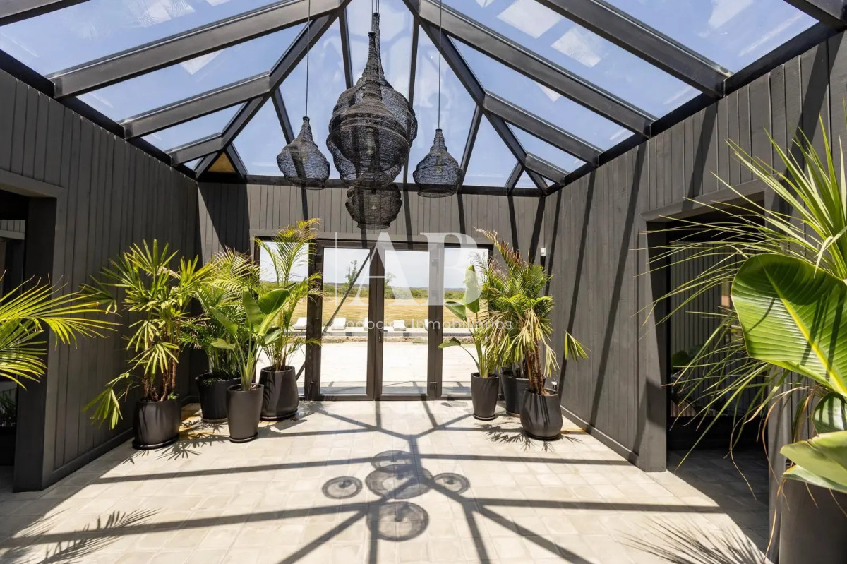 Casa ID.297 - Exclusiva Propiedad en Venta en Puerto Quetzal - La Barra