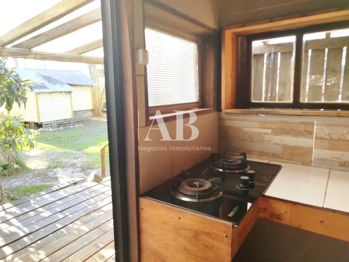 Casa ID.234 - Complejo 4 cabañas con Piscina - Av Central, Punta del Diablo