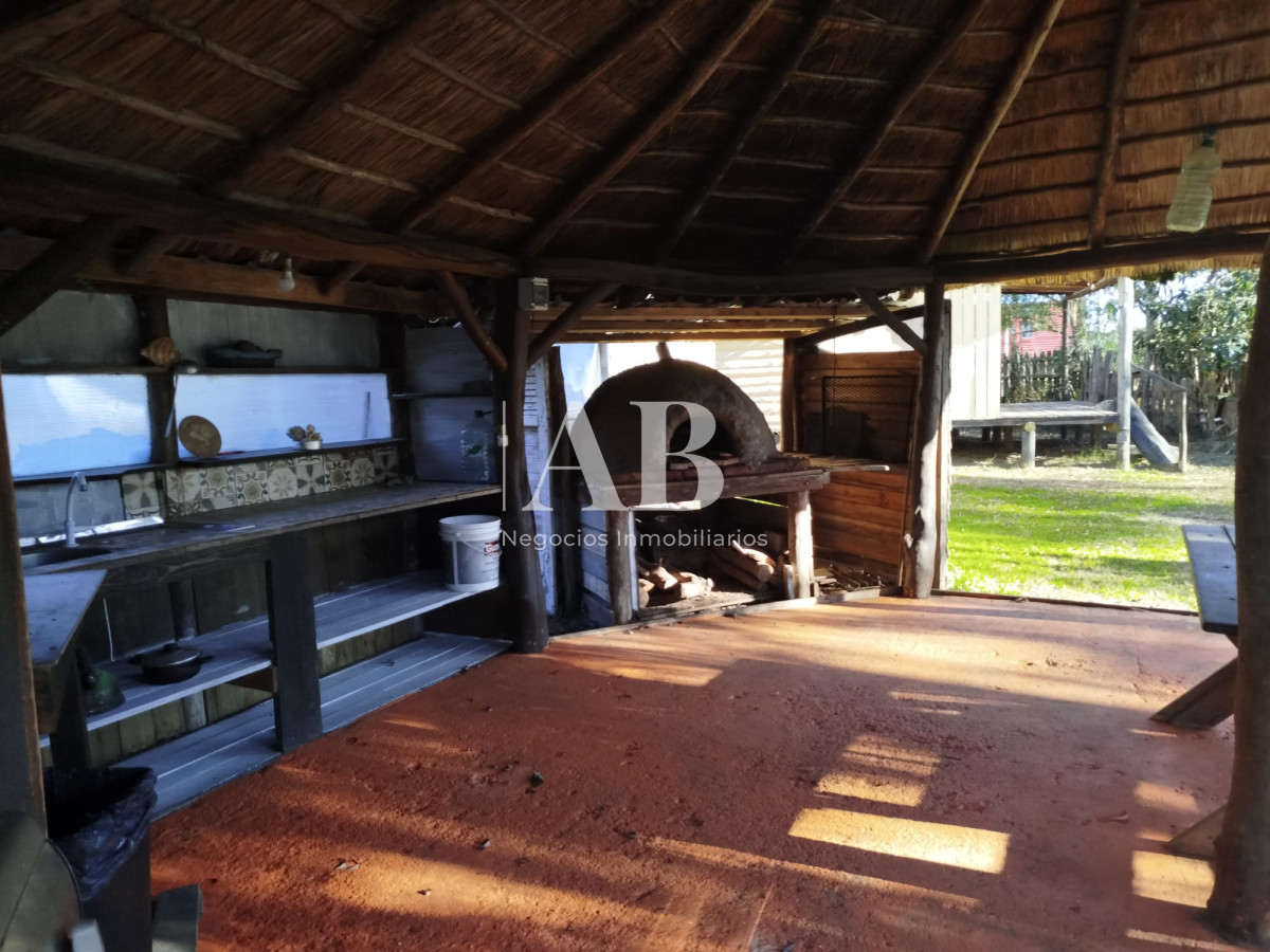 Casa ID.234 - Complejo 4 cabañas con Piscina - Av Central, Punta del Diablo