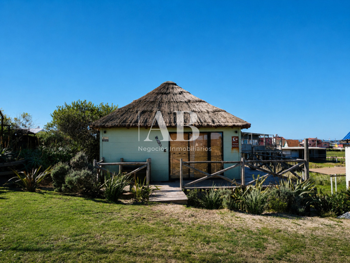 Casa ID.301 - Cabaña a pocos metros de la playa en Punta del Diablo