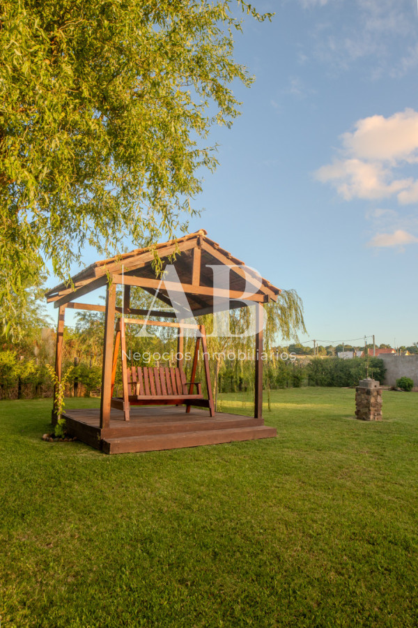 Casa ID.295 - Propiedad sobre Ruta 9, Punta del Diablo. 