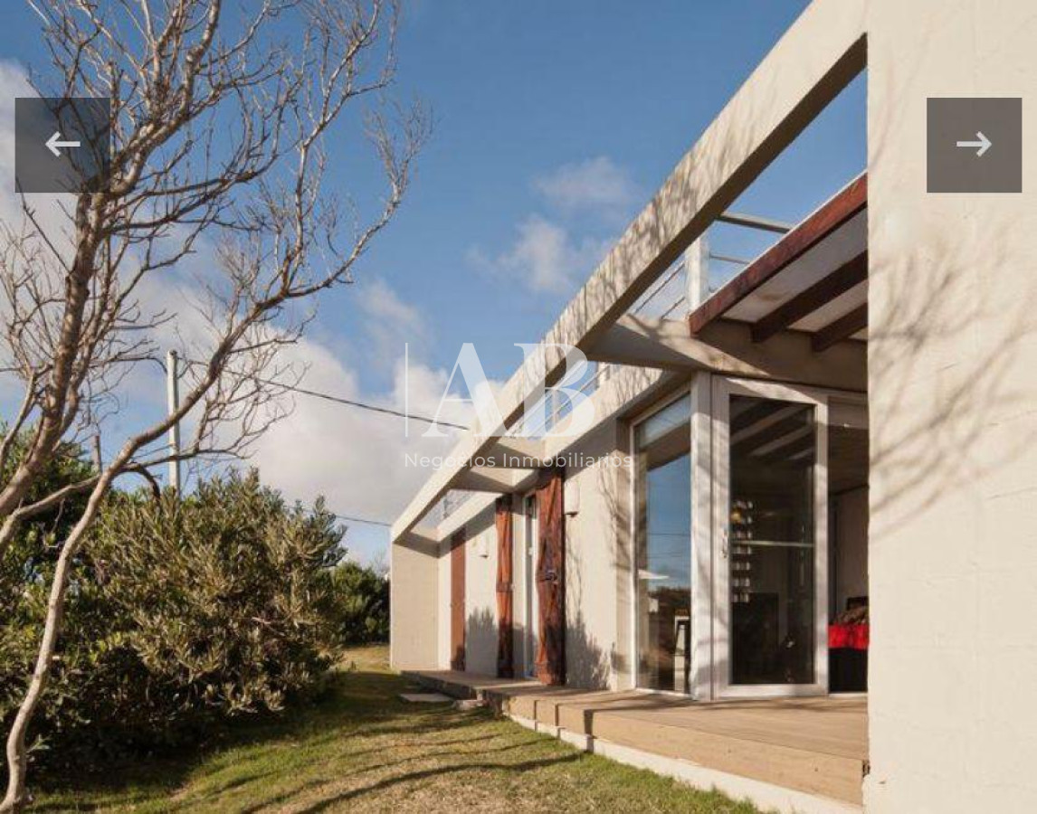 Casa ID.125 - 2 Hermosas Casas en La Viuda - Punta Diablo - Mza 134