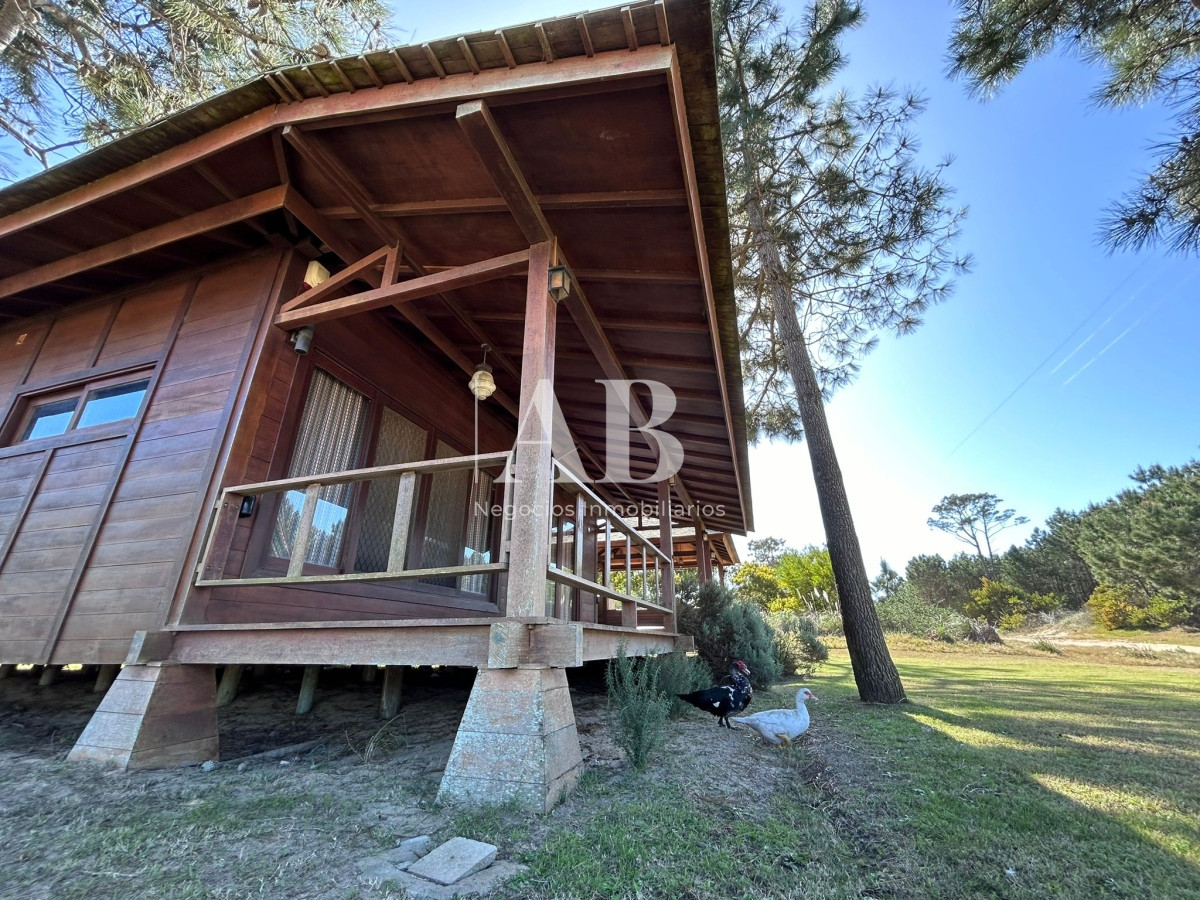 Casa ID.37 - Espectacular Casa En La Tranquilidad De La Viuda - Mza 304