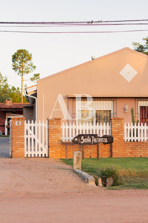 Casa ID.295 - Propiedad sobre Ruta 9, Punta del Diablo. 