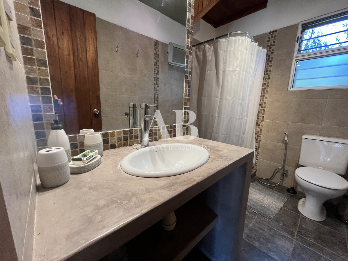 Casa ID.203 - Dos Hermosas casas en Pleno Barrio Rivero - Punta del Diablo