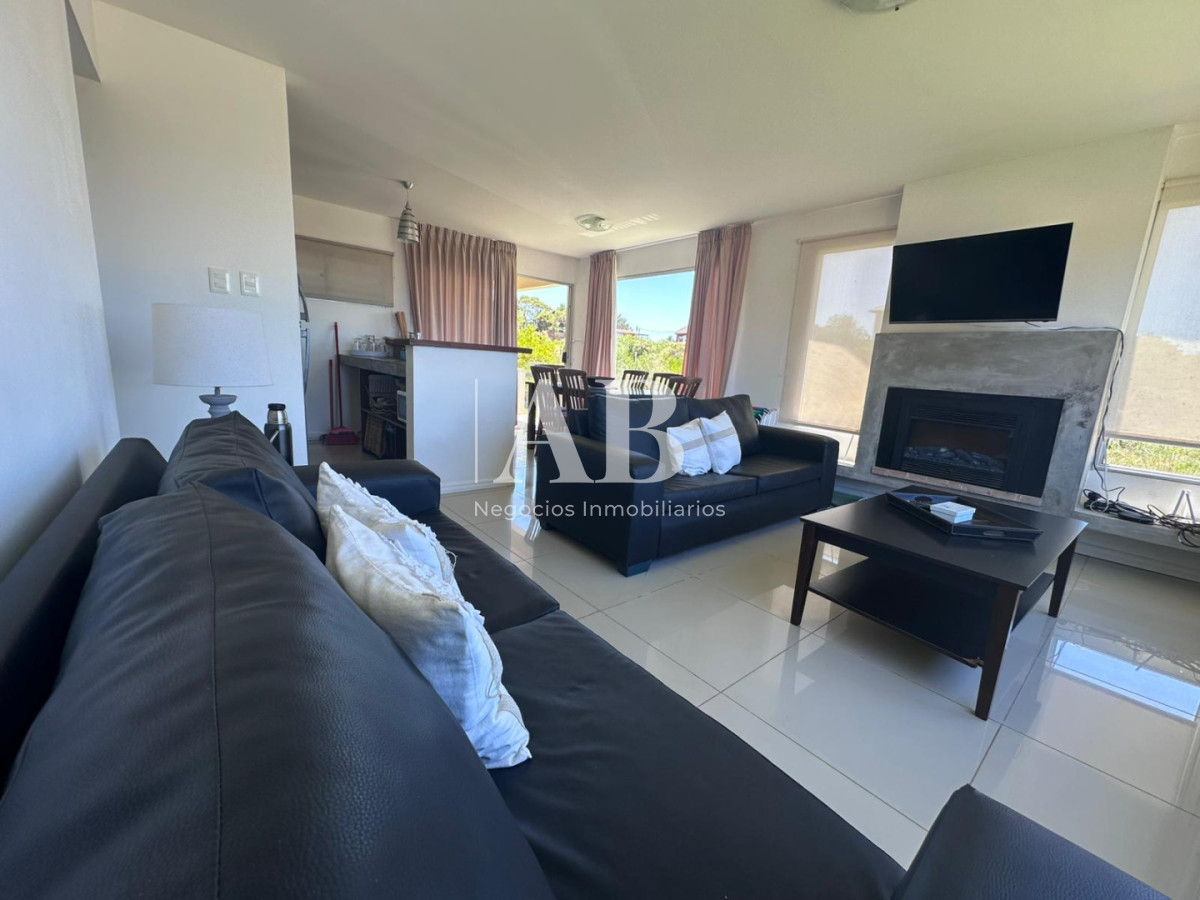 Casa ID.334 - Hermosas casas en PH a 200 m de playa del Rivero!! Sobre terreno de 250m2