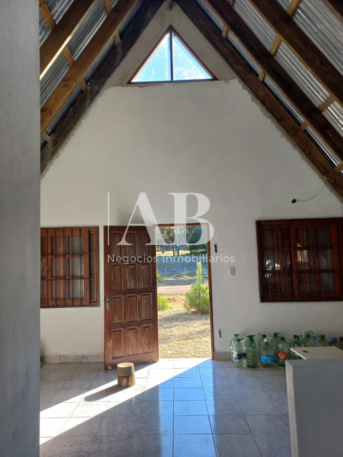 Casa ID.216 - Casa en La Esmeralda sobre Av. 54.