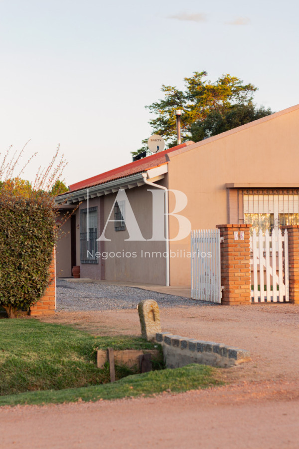 Casa ID.295 - Propiedad sobre Ruta 9, Punta del Diablo. 