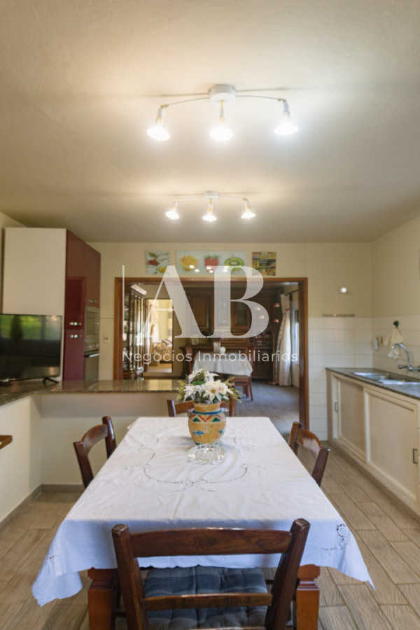 Casa ID.295 - Propiedad sobre Ruta 9, Punta del Diablo. 