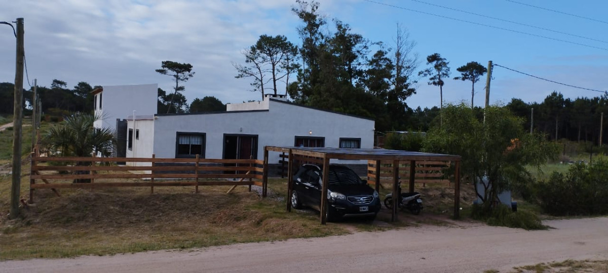 Complejo de 3 casas con Piscina La Viuda